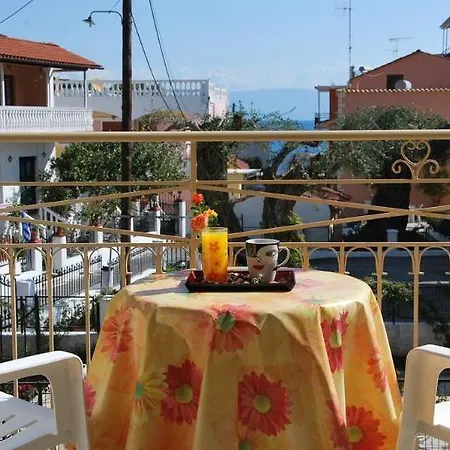 Bella Vista & Aparthotel Benitses (Corfu)